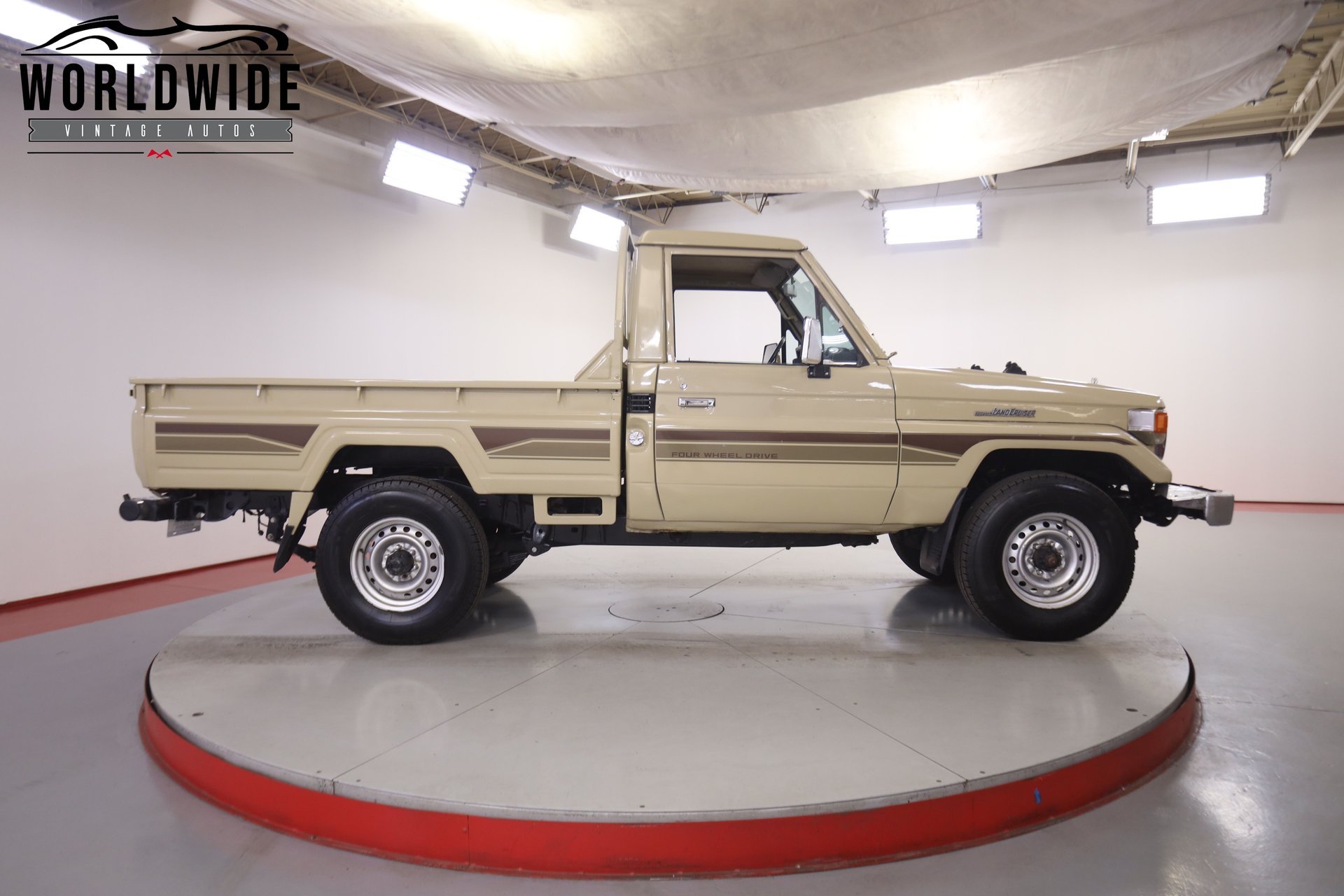 1991 Toyota FJ75 Land Cruiser Pickup