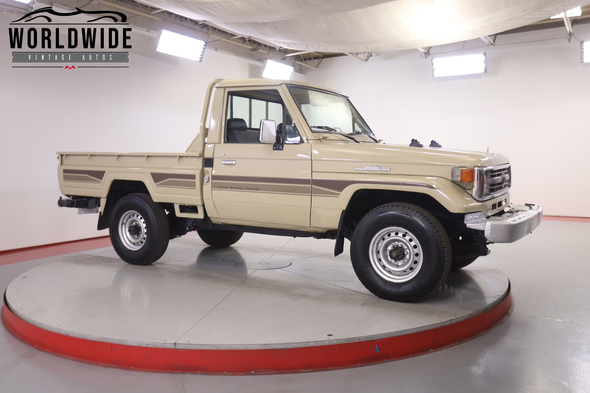 1991 Toyota FJ75 Land Cruiser Pickup