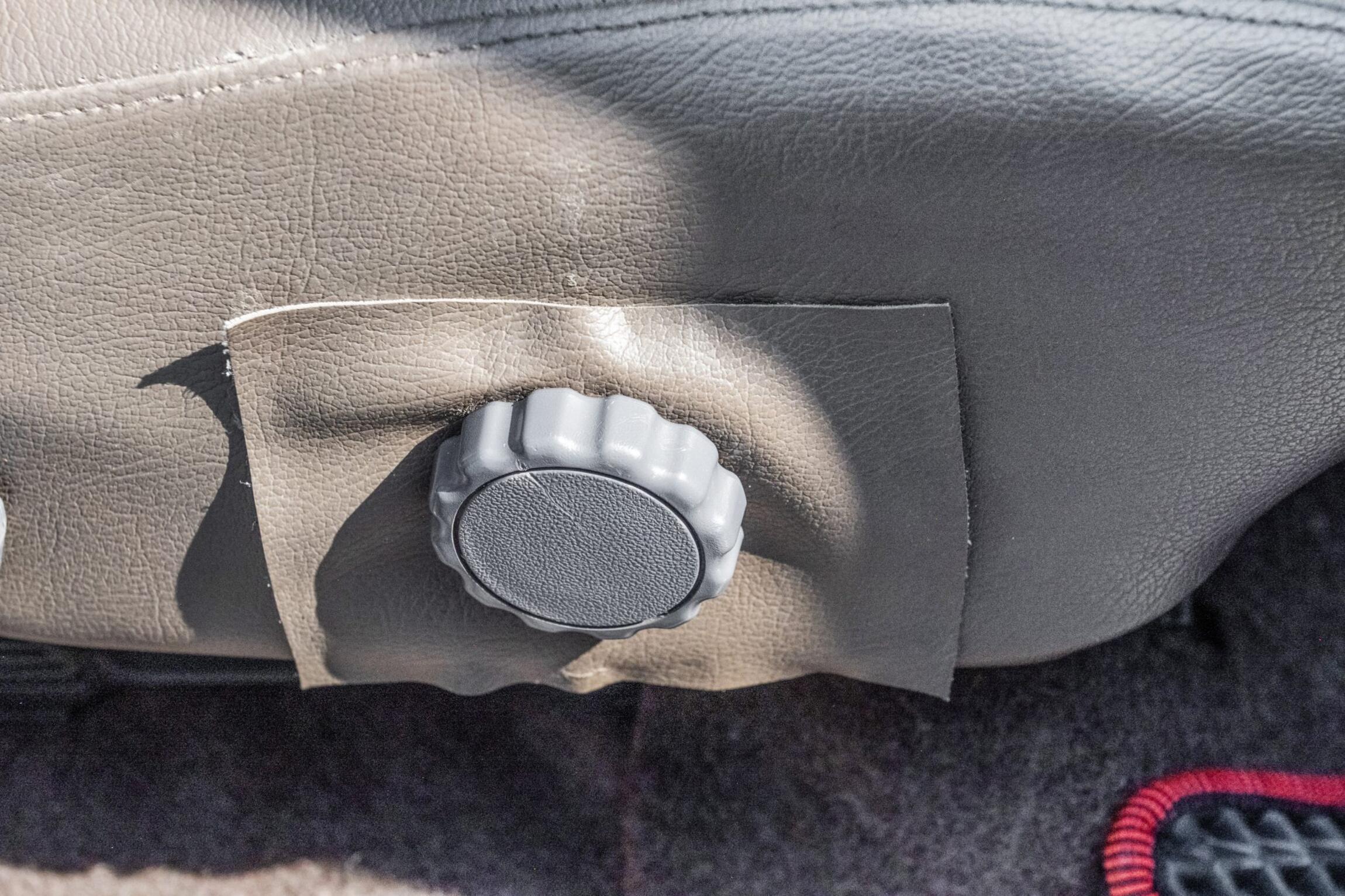 Sold: 1996 Toyota Land Cruiser VX-R