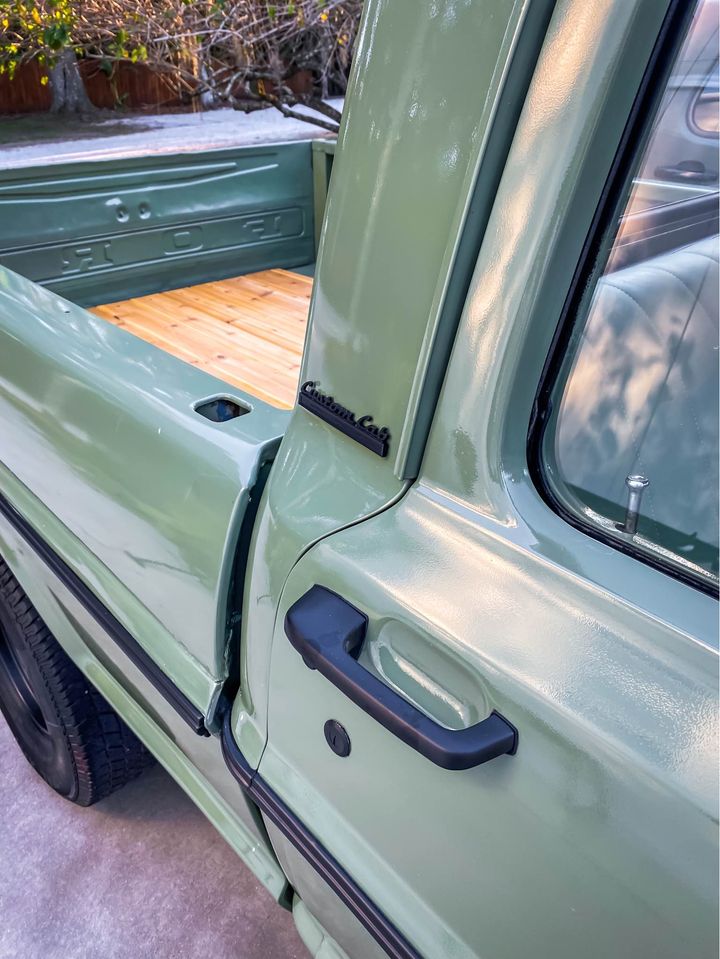 Sold: 1968 Ford F-100 Custom Cab