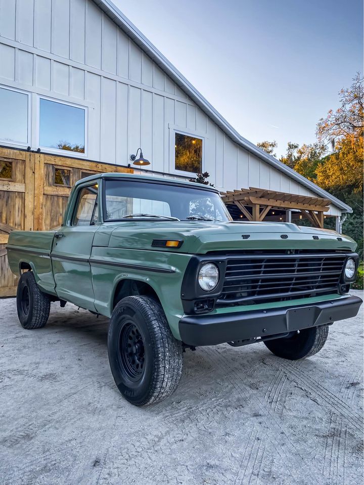 Sold: 1968 Ford F-100 Custom Cab