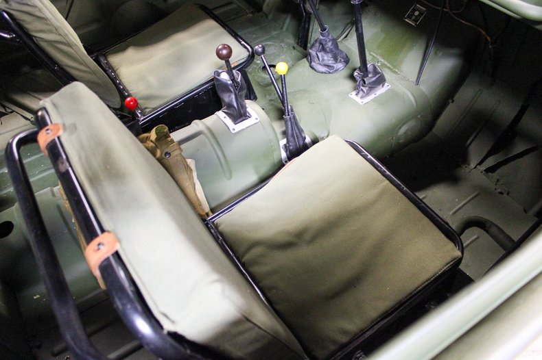 Sold: Soviet 1958 GAZ-46 Amphibious 4×4