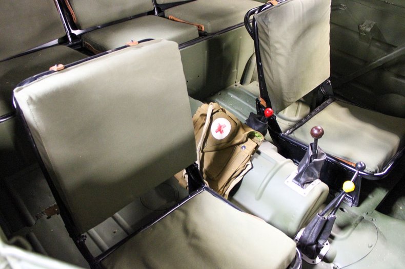 Sold: Soviet 1958 GAZ-46 Amphibious 4×4