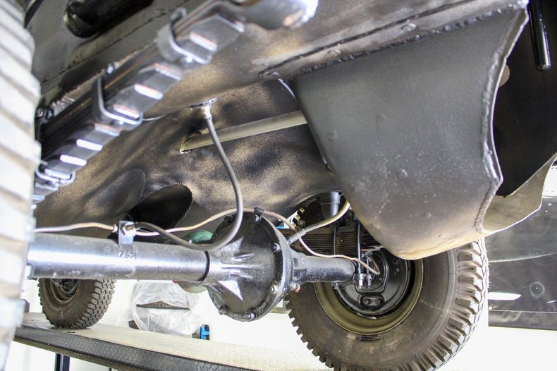 Sold: Soviet 1958 GAZ-46 Amphibious 4×4