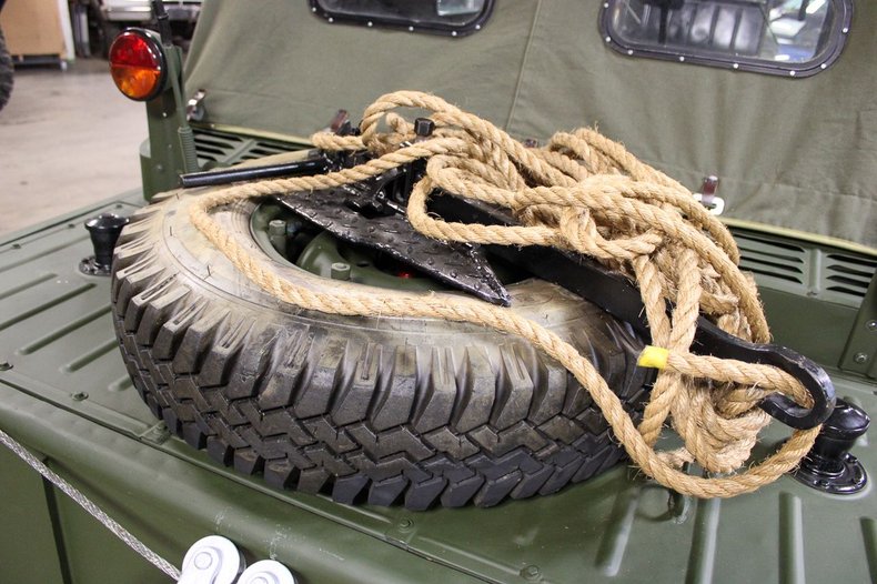 Sold: Soviet 1958 GAZ-46 Amphibious 4×4