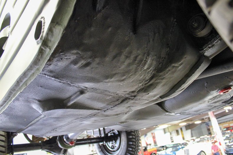 Sold: Soviet 1958 GAZ-46 Amphibious 4×4