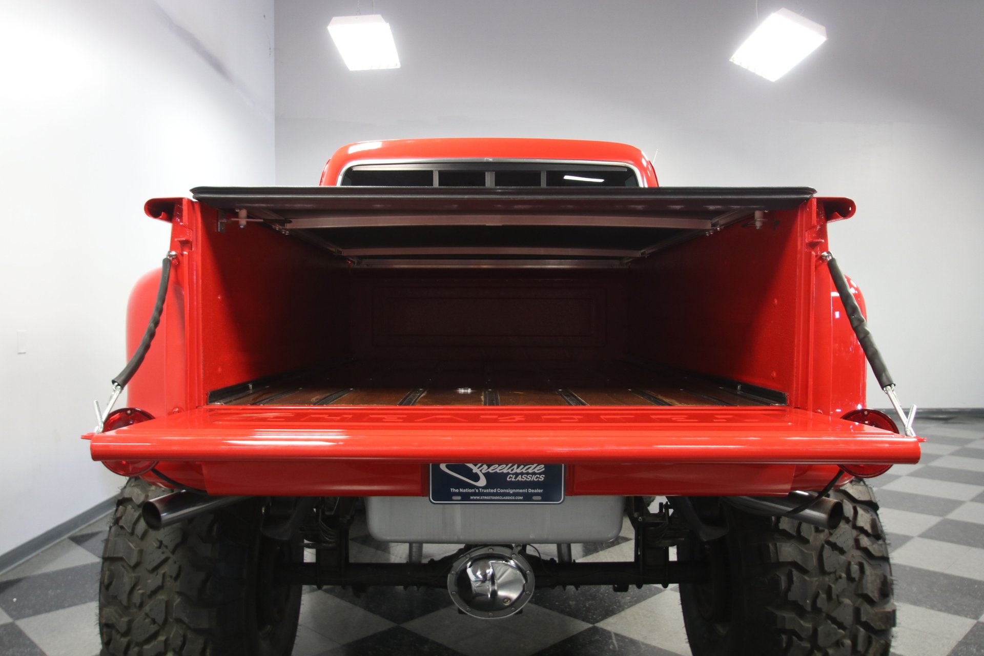 Sold: 1970 Chevrolet K10 Stepside Restomod