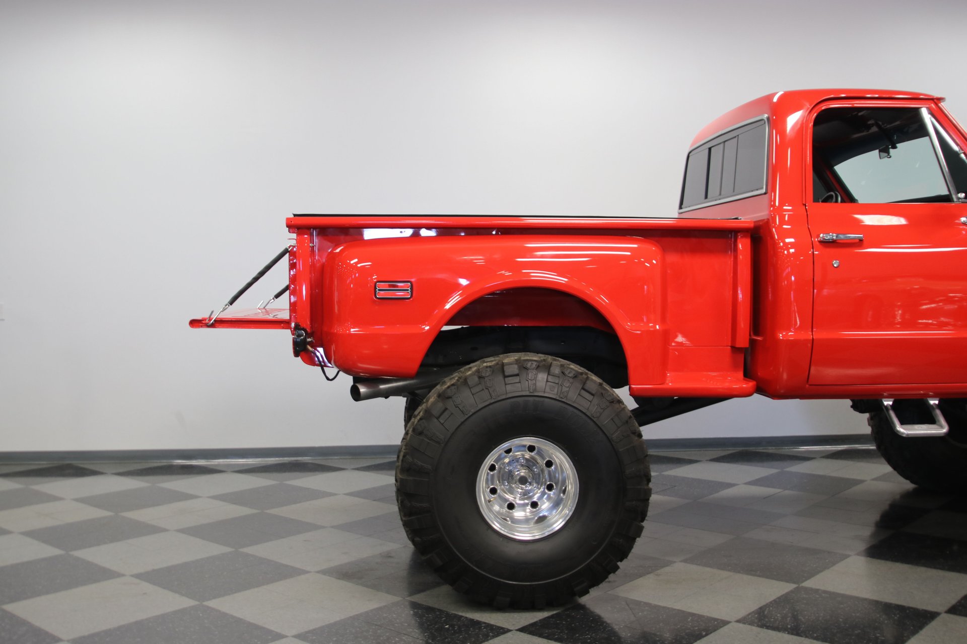 Sold: 1970 Chevrolet K10 Stepside Restomod