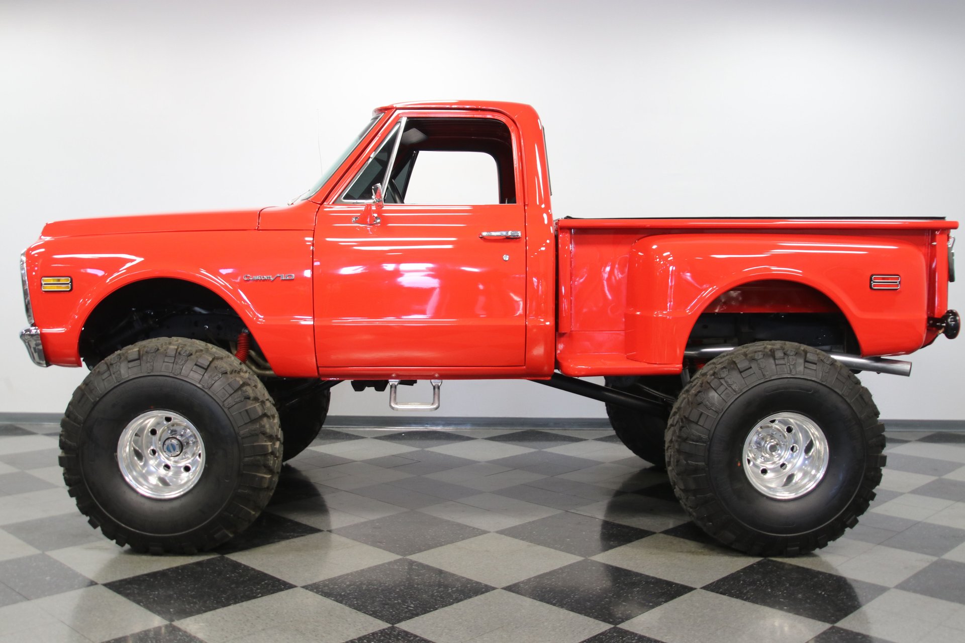 Sold: 1970 Chevrolet K10 Stepside Restomod