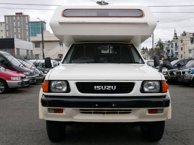 1992 Isuzu Rodeo Camper
