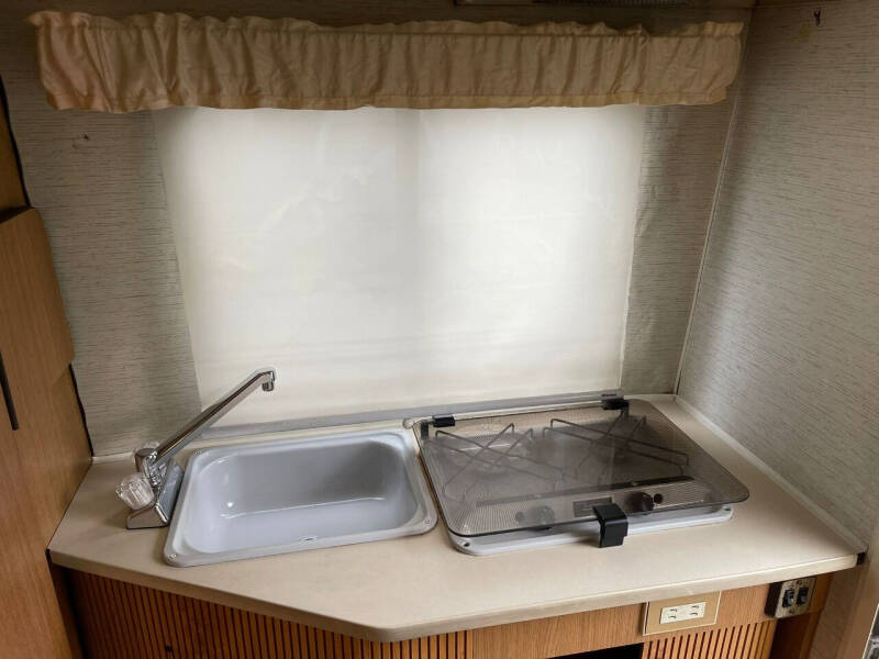 1992 Isuzu Rodeo Camper - 3