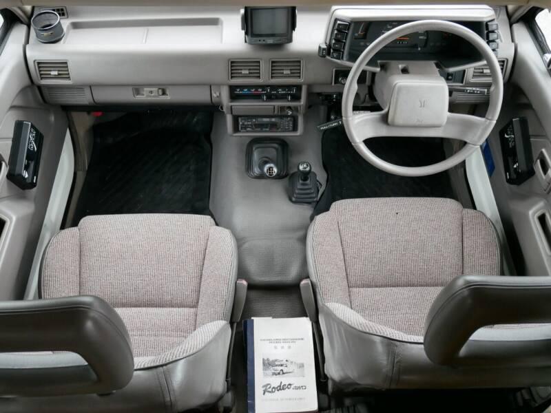 1992 Isuzu Rodeo Camper