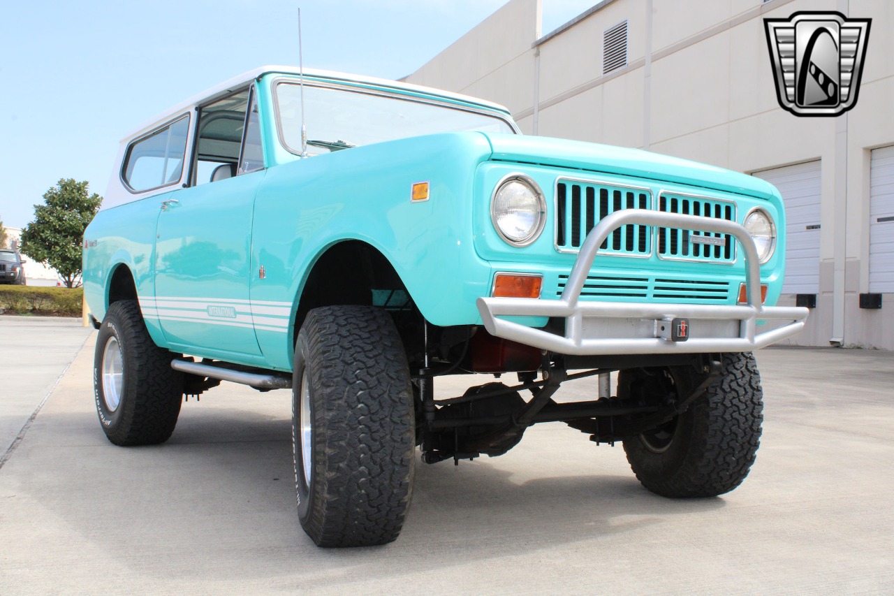 Sold: 1973 International Harvester Scout II