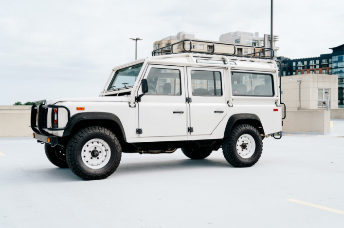  Land Rover Defender