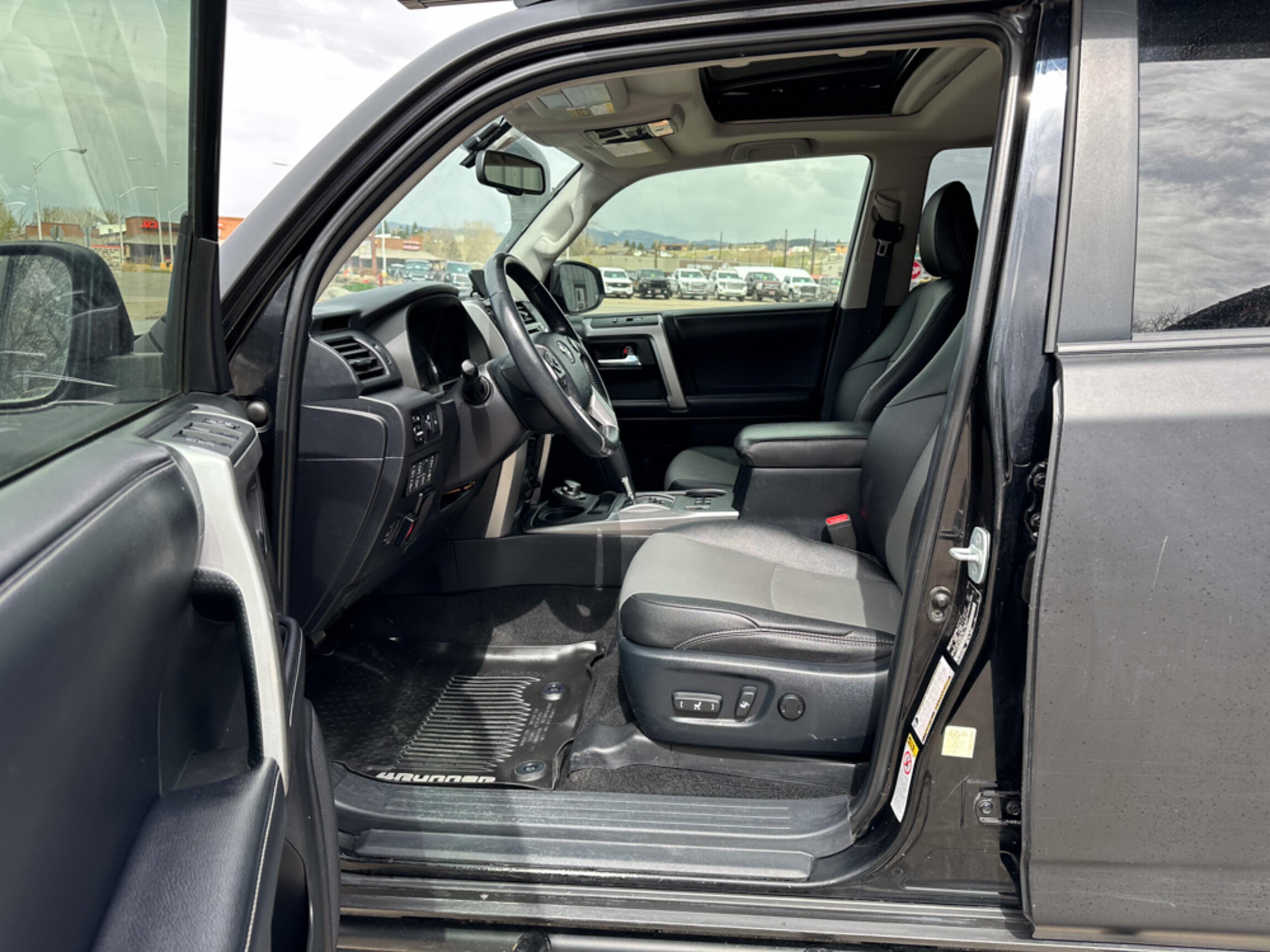 Sold: 2019 Toyota 4Runner SR5 Premium