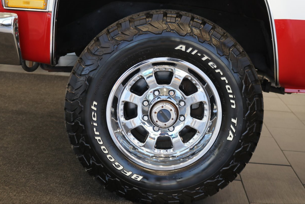 Sold: 1985 Chevrolet K30 Silverado