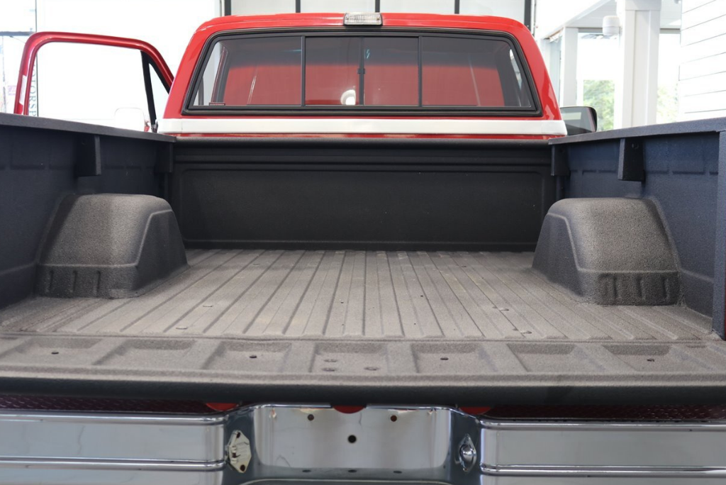 Sold: 1985 Chevrolet K30 Silverado