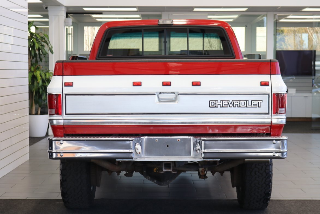 Sold: 1985 Chevrolet K30 Silverado