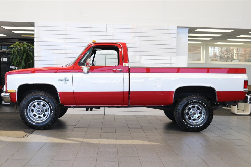 Sold: 1985 Chevrolet K30 Silverado