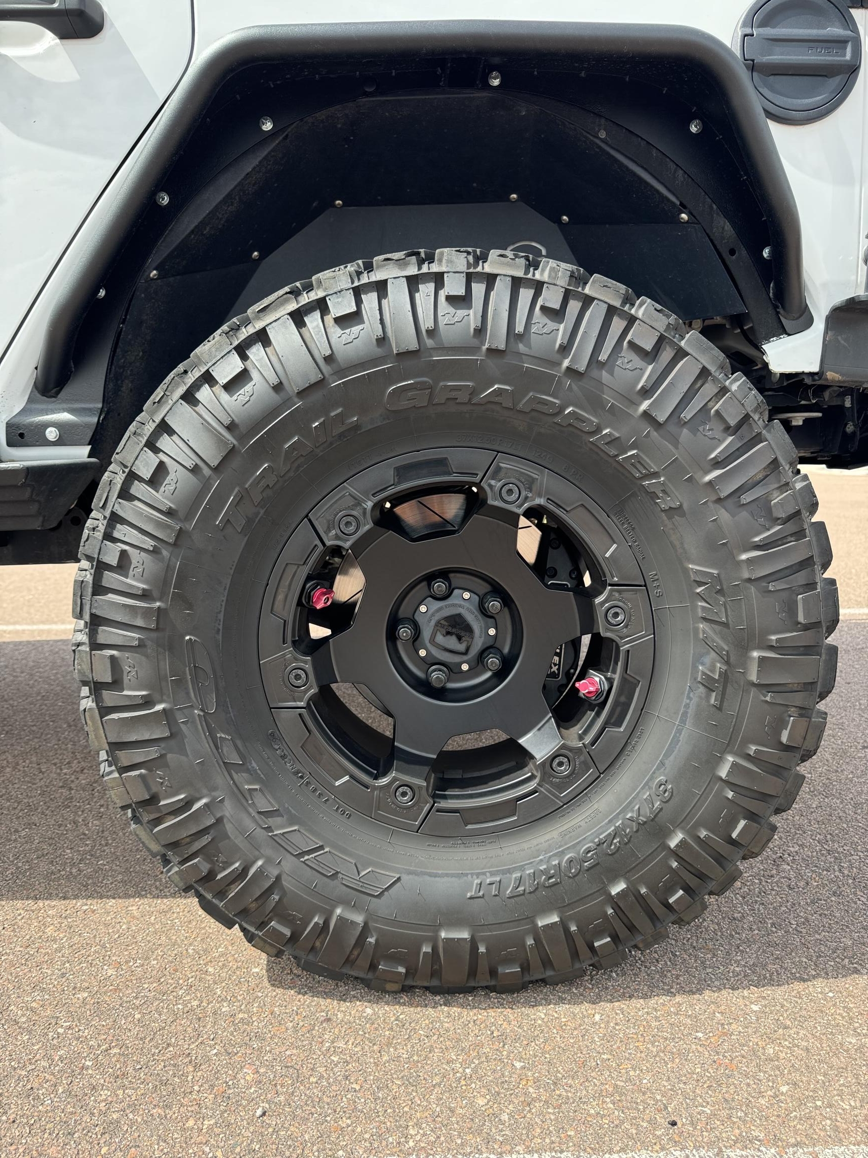 Sold: 2018 Jeep Wrangler JLU Rubicon 4×4