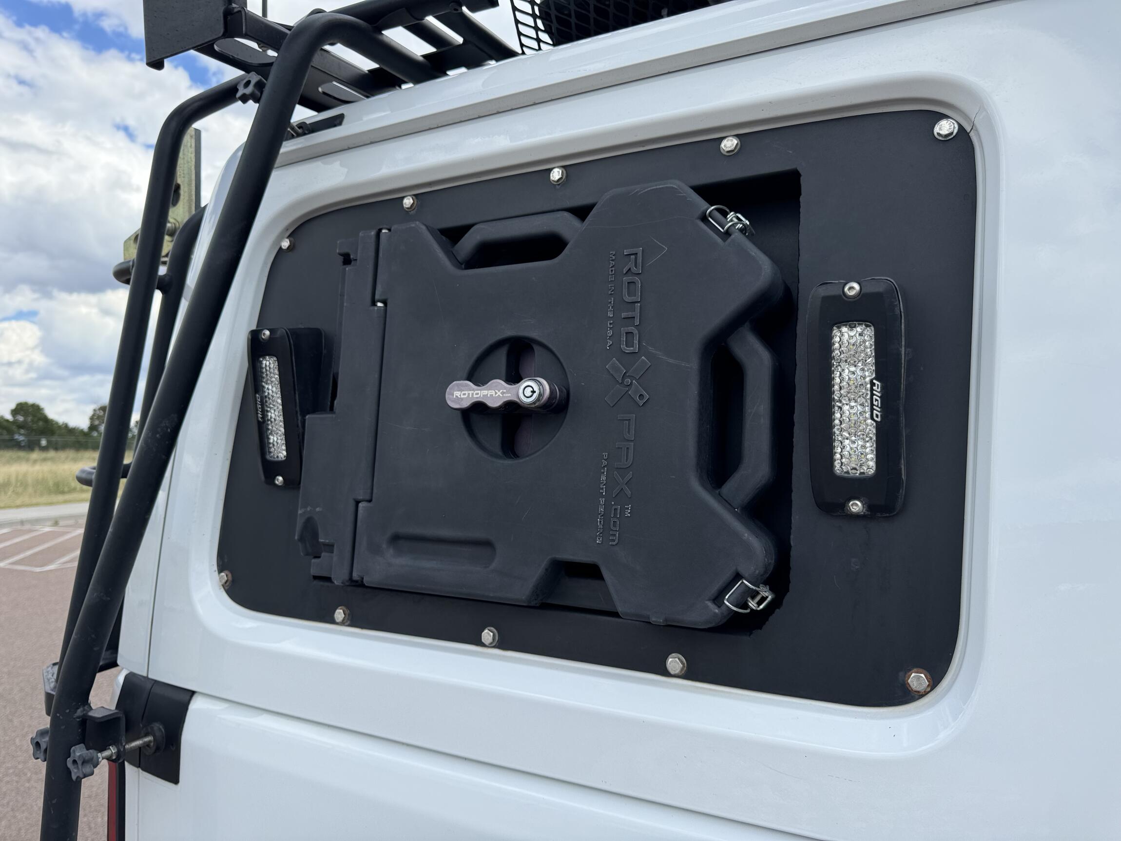 Sold: 2018 Jeep Wrangler JLU Rubicon 4×4