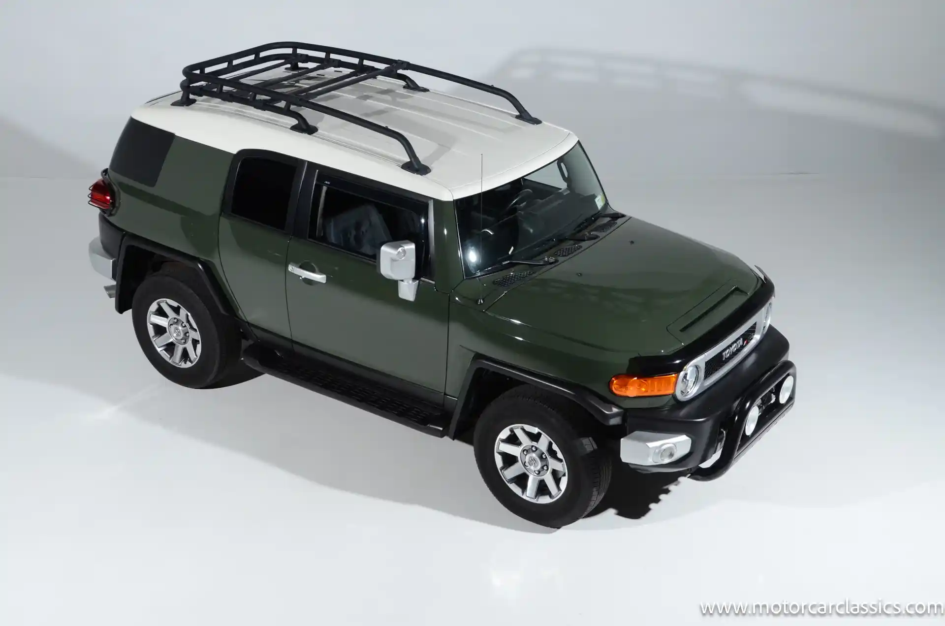 30k-Mile 2014 Toyota FJ Cruiser 4×4