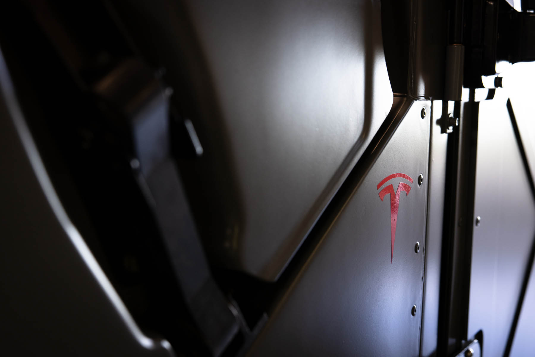 Sold: Tesla-Powered Hummer H1EV