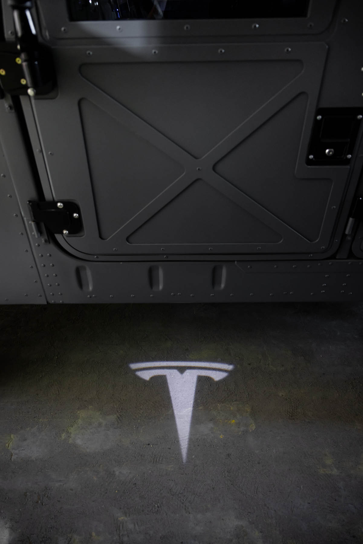 Sold: Tesla-Powered Hummer H1EV