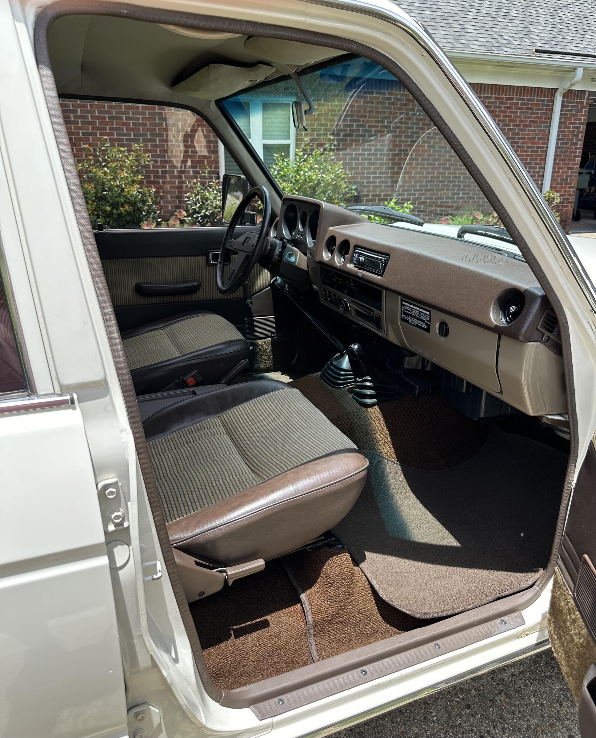 Sold: 1984 Toyota Land Cruiser FJ60