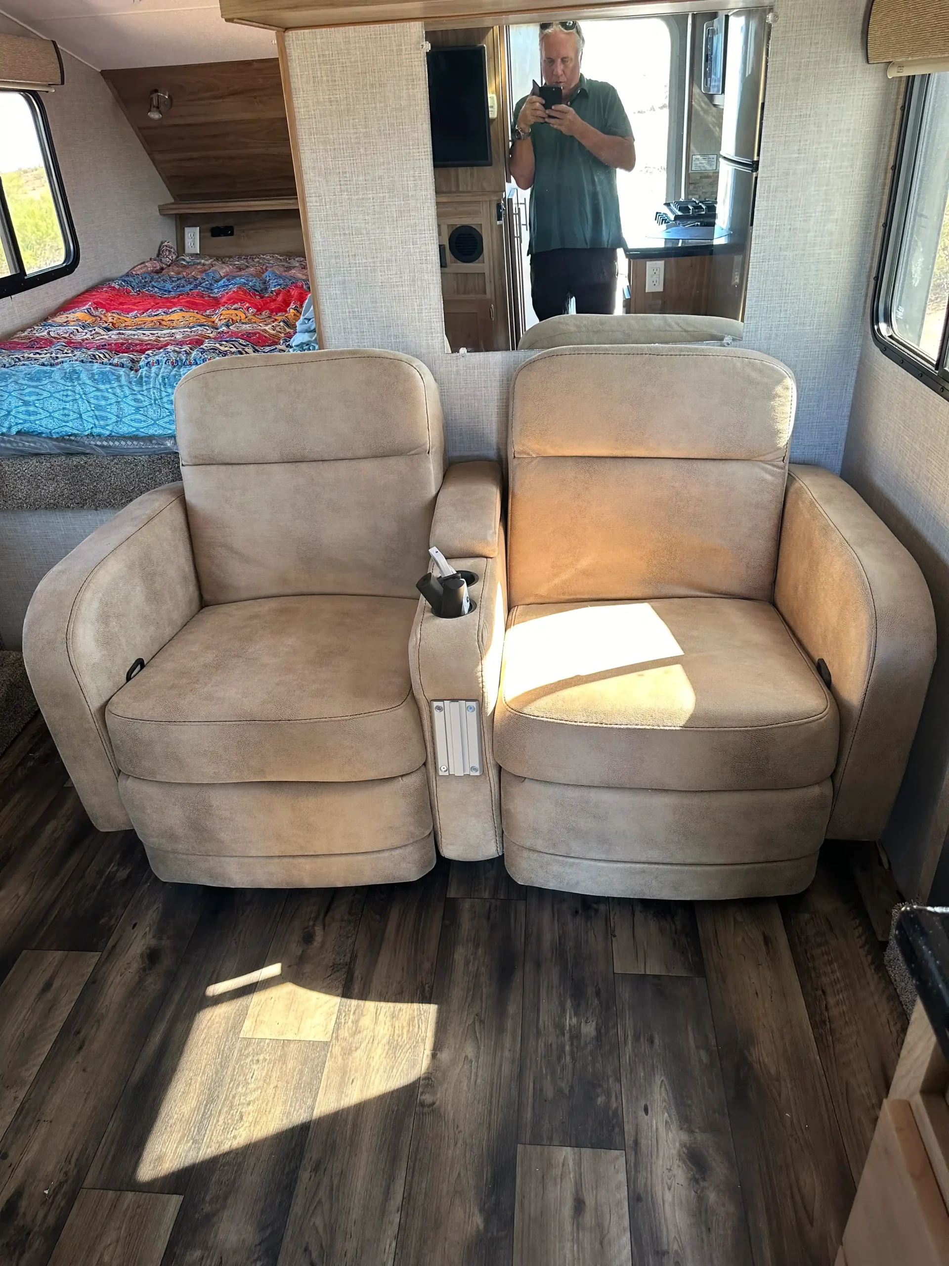 Sold: 2022 Ford F-550 Lariat Overland Build - 5