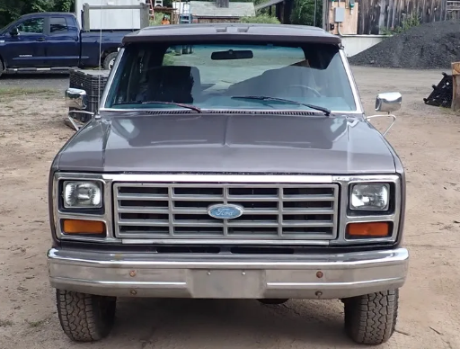 1985 Ford Bronco XLT