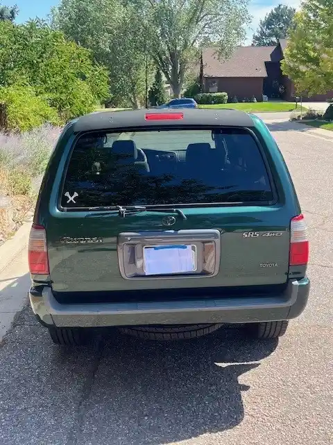 Sold: 1999 Toyota 4Runner SR5 4×4