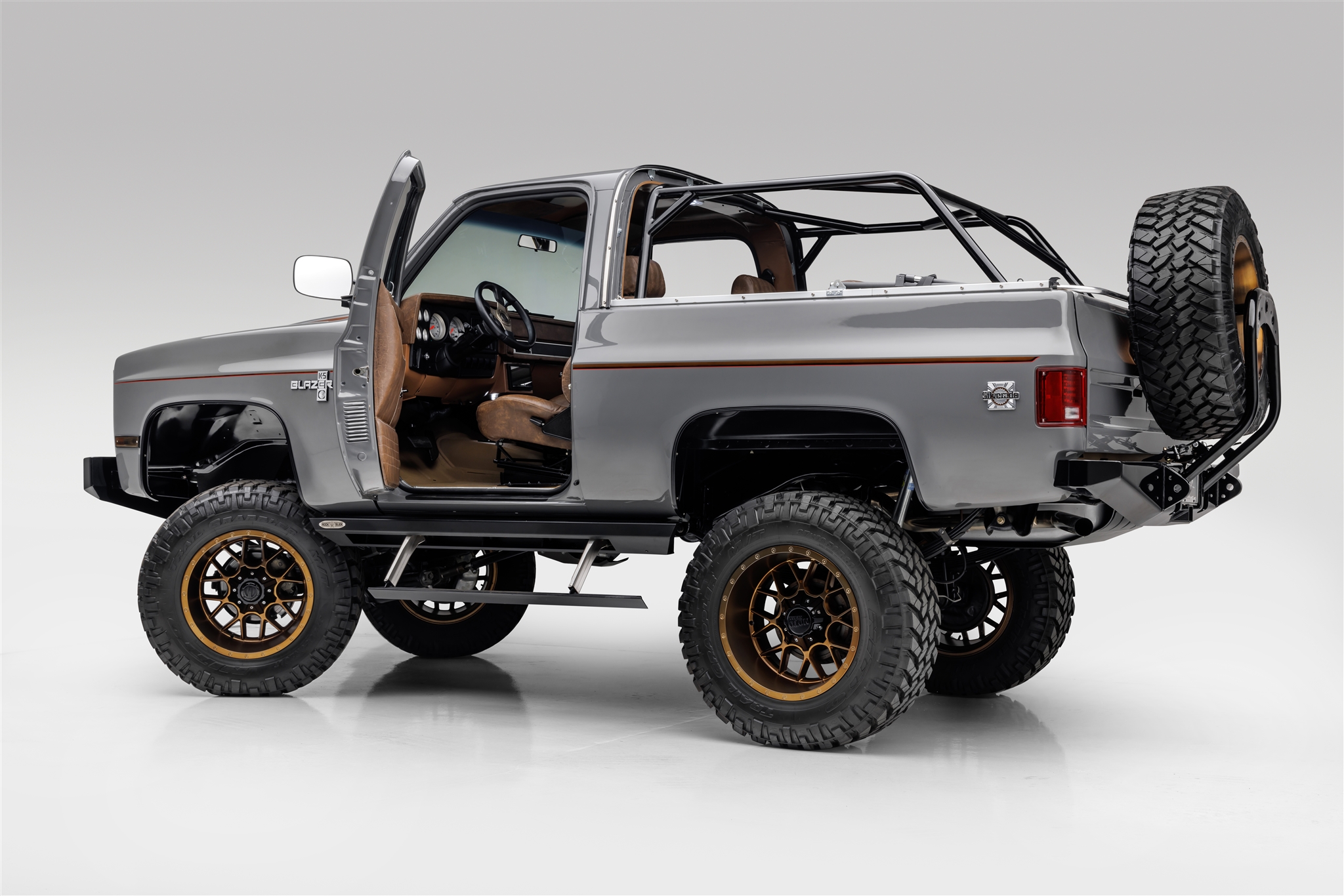 Sold: 1987 Chevrolet K5 Blazer Custom
