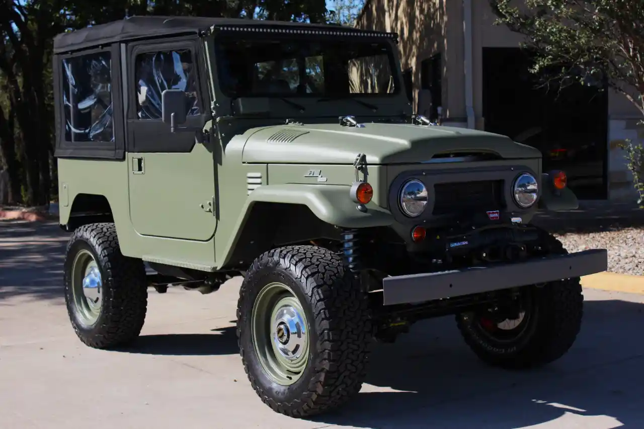  Toyota Land Cruiser
