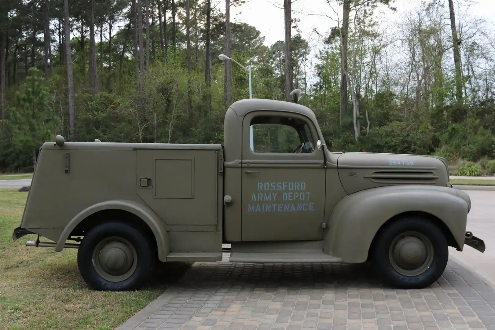 1942 Ford 1/2 Ton Utility Bed - 4