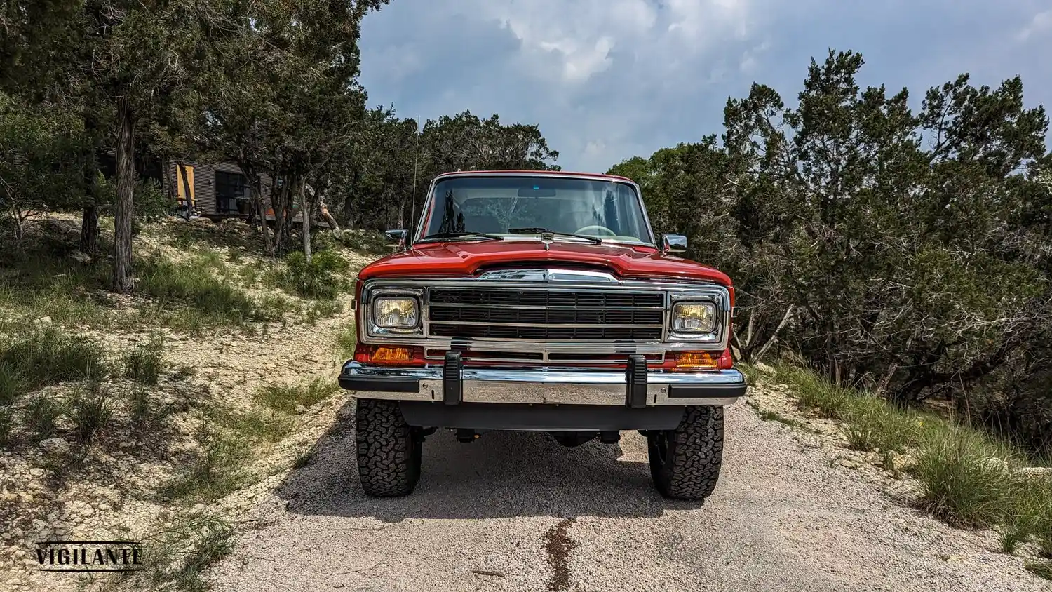 6.2L HEMI V8-Powered Jeep Grand Wagoneer 1988