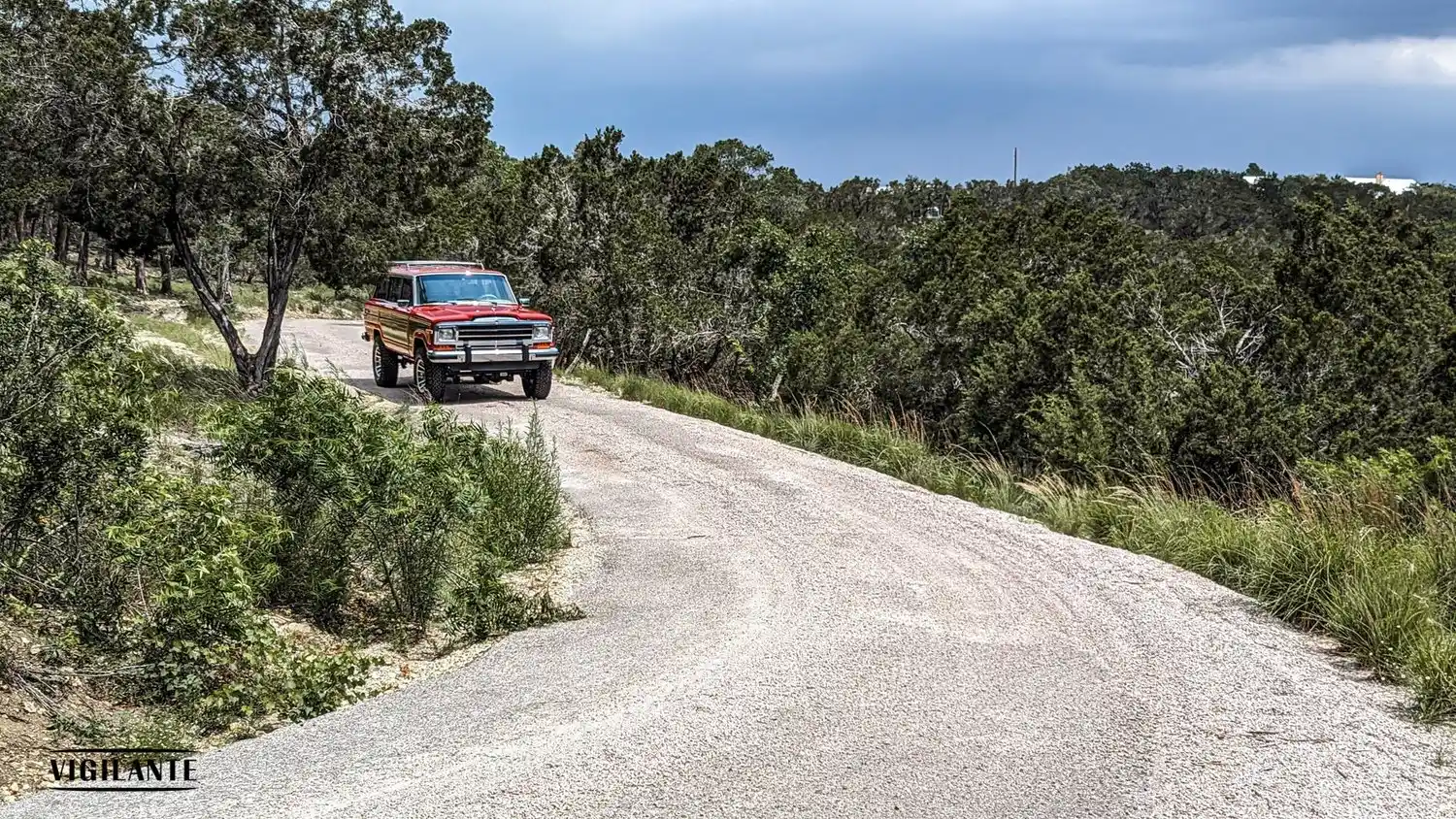 6.2L HEMI V8-Powered Jeep Grand Wagoneer 1988