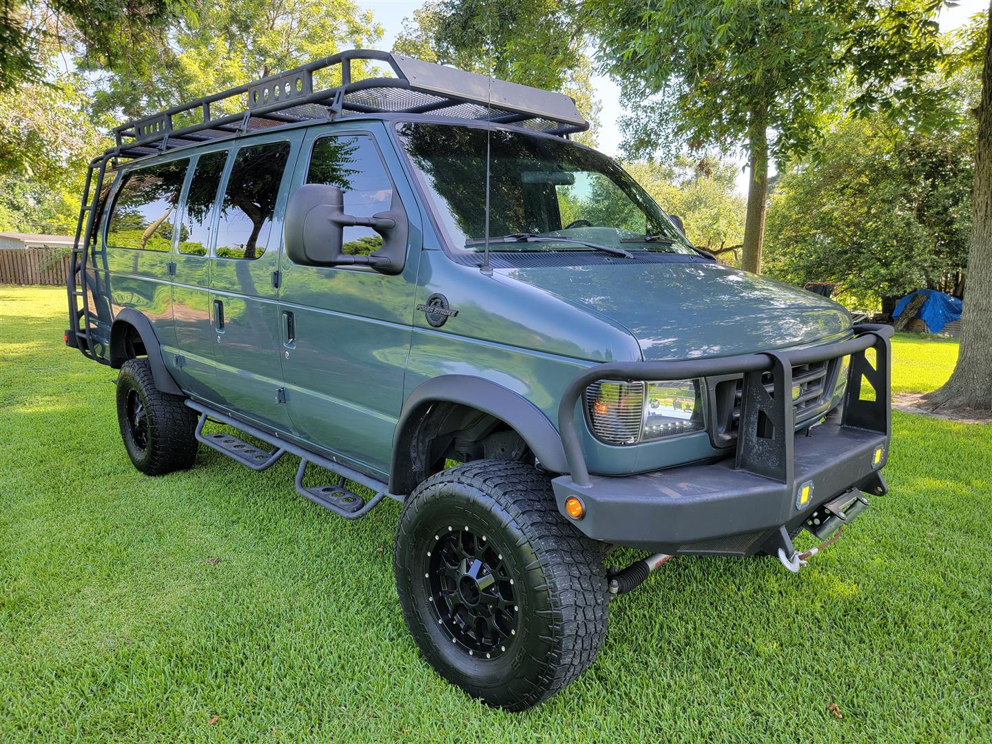  Ford E-Series