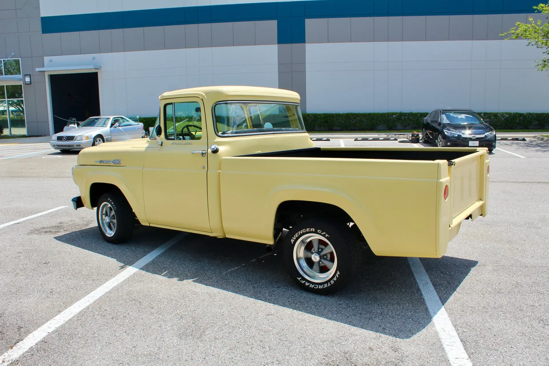 1960 Ford F-100 Custom - 4