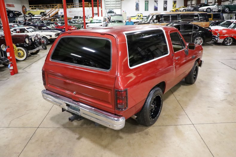 1992 Dodge Ramcharger LE
