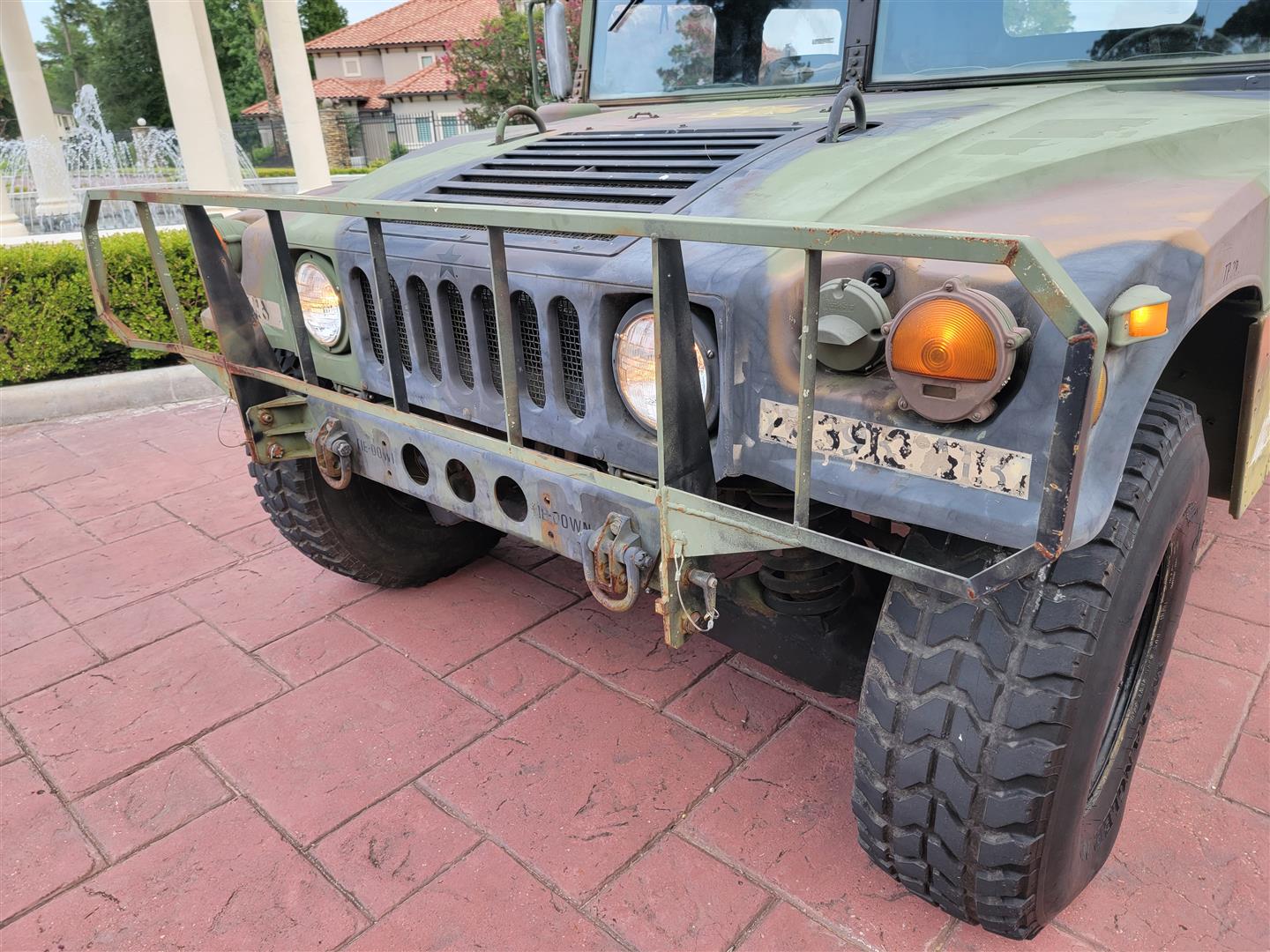 1994 AM General Humvee (M998)