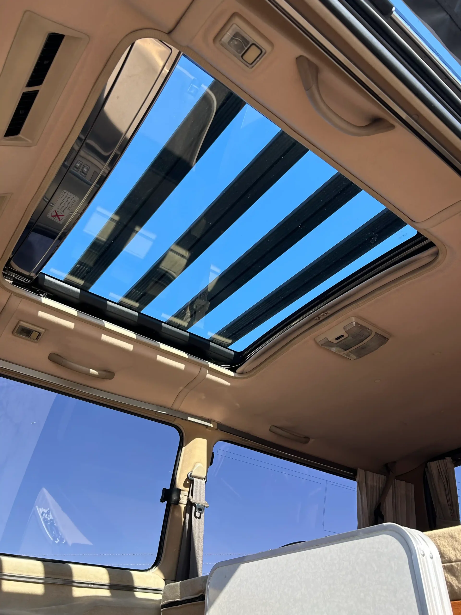 Sold: 1994 Nissan Caravan E24 Limousine 4×4