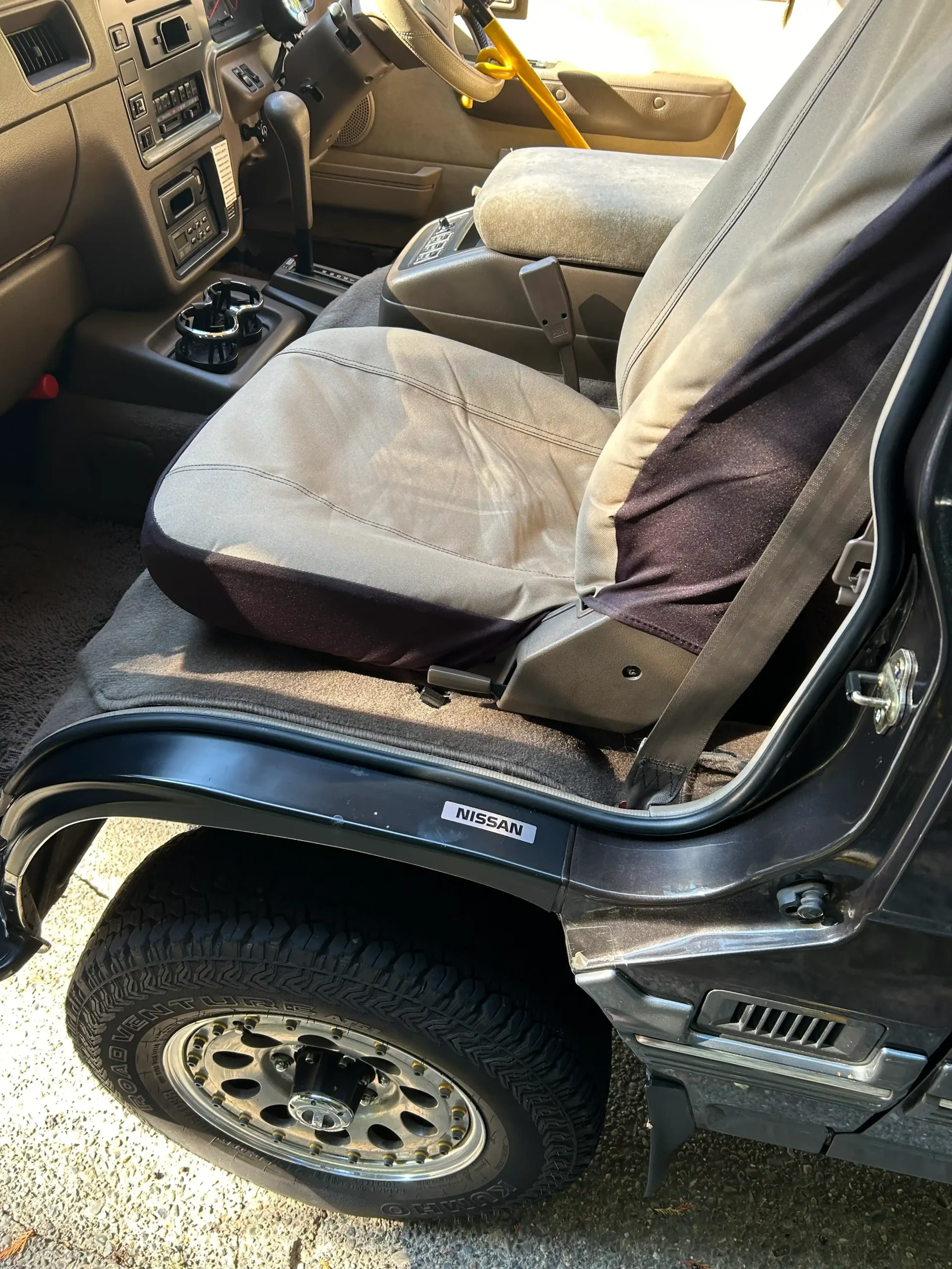 Sold: 1994 Nissan Caravan E24 Limousine 4×4