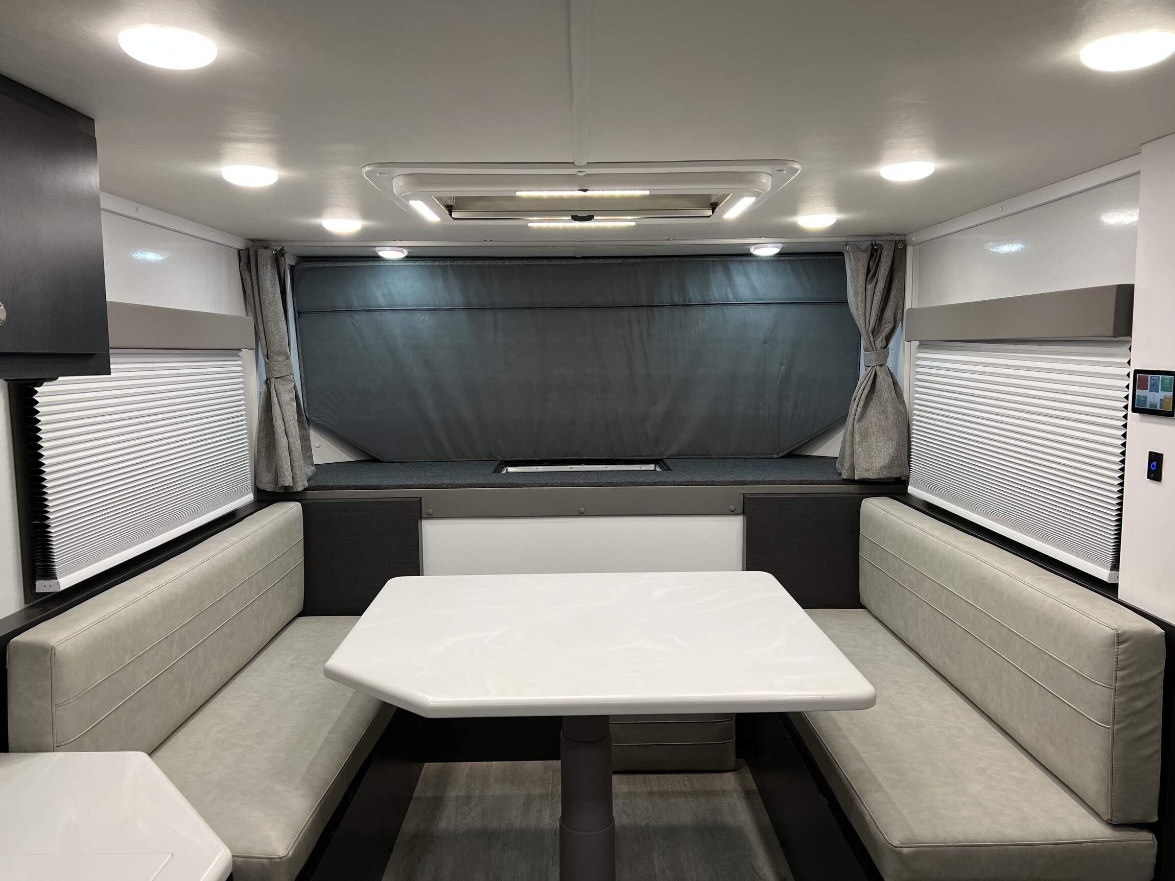 2023 Ford F-550 MOAB Trailblazer