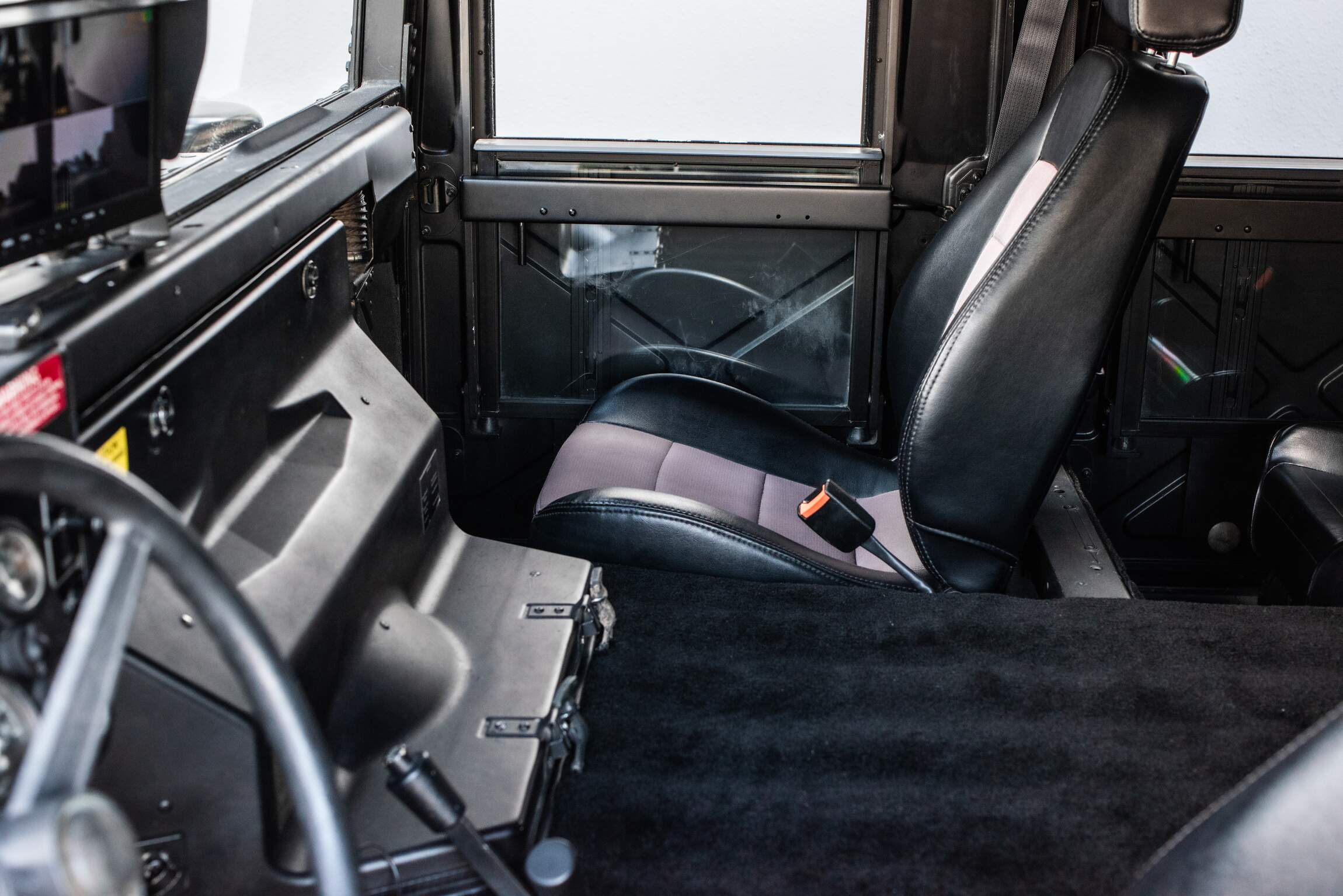 Sold: 2000 AM General Humvee M1045 "The Tomorrow War"