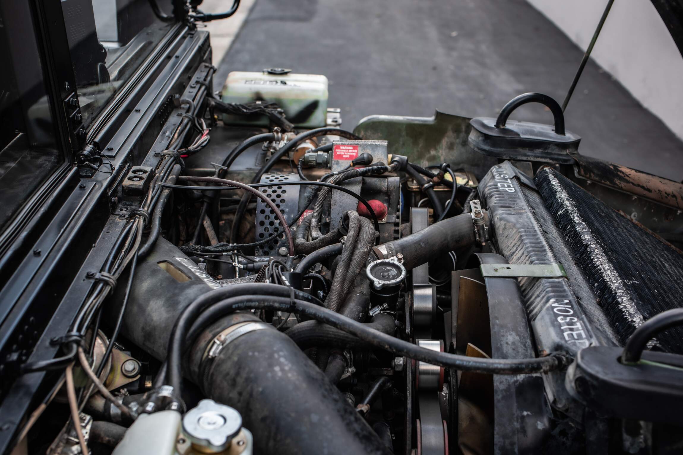 Sold: 2000 AM General Humvee M1045 "The Tomorrow War"