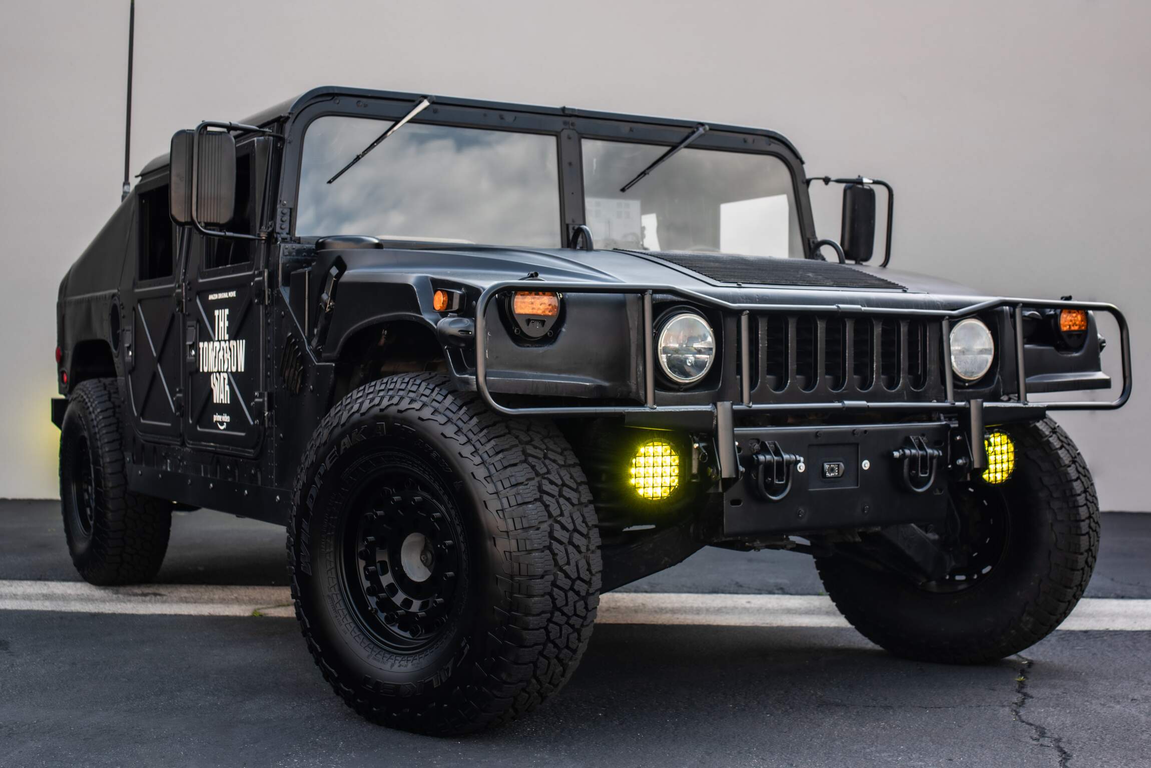 Sold: 2000 AM General Humvee M1045 "The Tomorrow War"