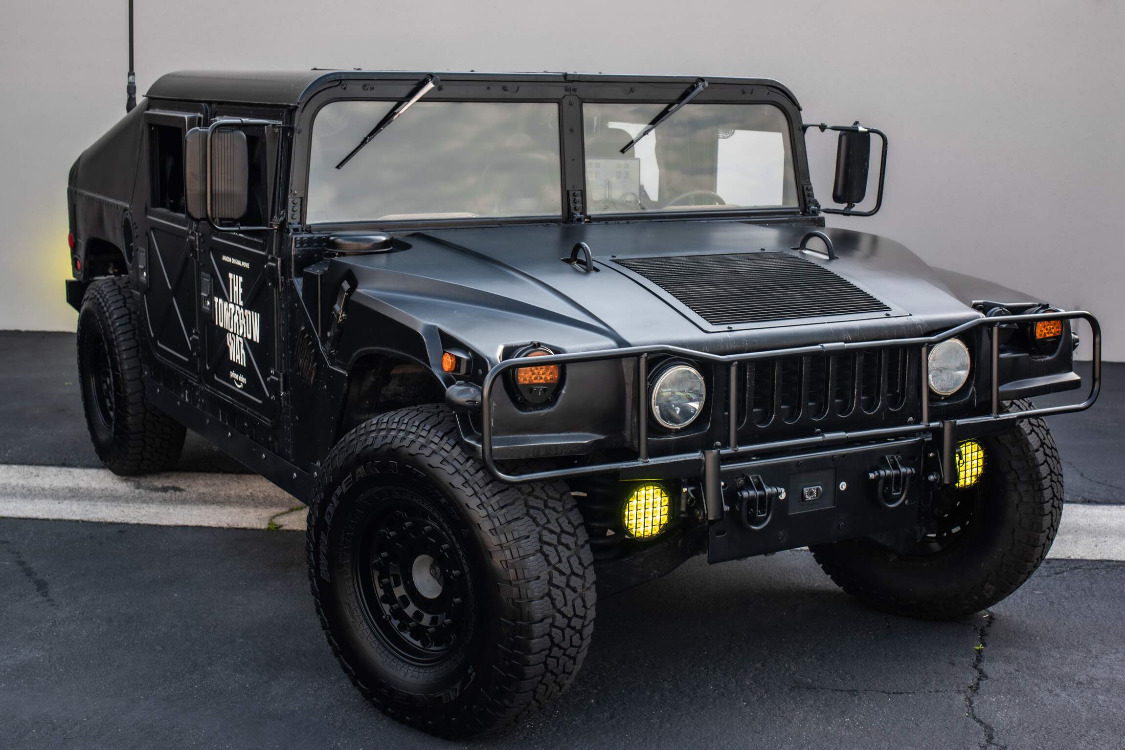 Sold: 2000 AM General Humvee M1045 "The Tomorrow War"