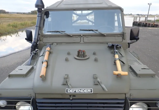 1997 Land Rover Defender 90 Wolf