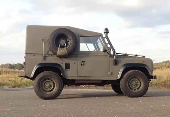 1997 Land Rover Defender 90 Wolf - 2